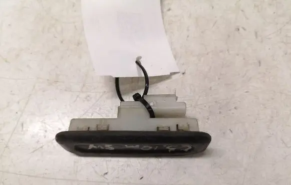 Tailgate opening switch