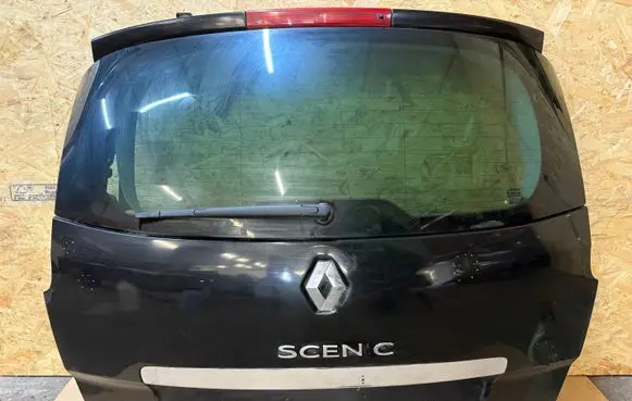 Tailgate/trunk/boot lid