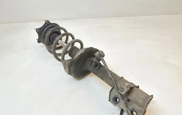 Honda CR-V Front shock absorber with coil spring