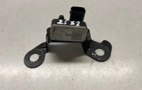 Mercedes-Benz GLE (W166 - C292) Airbag deployment crash/impact sensor A0009057600 0009057600
