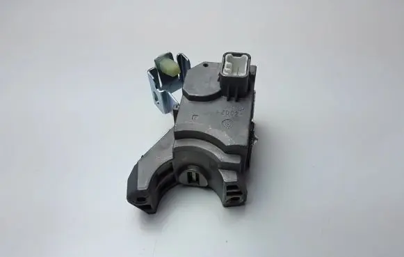 Steering wheel lock