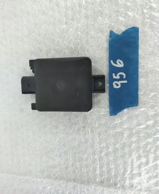 Volkswagen Polo VI Distronic sensor radar 2Q0907685E