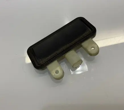 Mercedes-Benz E W212 Tailgate opening switch 2218702410 A2218702410