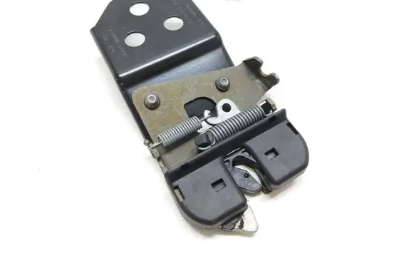 BMW 5 GT F07 Seat back rest lock catch 9164446 1802901012