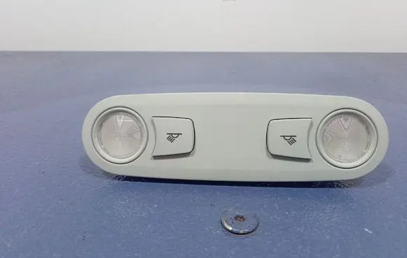 Audi A4 S4 B9 Boot/trunk interior light 8T0947111