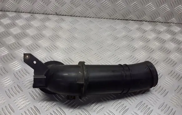 Ford Focus Air intake hose/pipe 7689484400