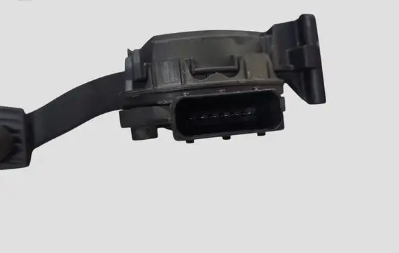 Opel Insignia A Accelerator throttle pedal 13237352 6PV00976500