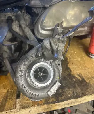 Mercedes-Benz C W203 Turbo A6460900080 727461