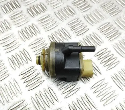 BMW 4 F32 F33 Fuel filter heater 8572528