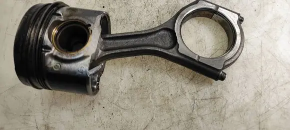 Subaru Impreza III Piston with connecting rod B4MJMJ