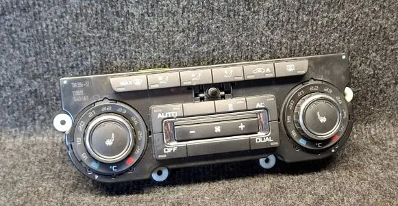 Skoda Octavia Mk2 (1Z) Climate control unit 3T0907044CA 5HB00974987