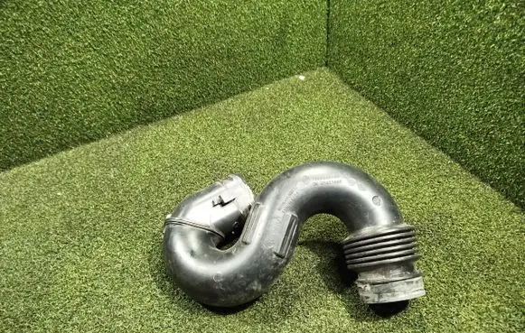 Renault Trafic III (X82) Air intake hose/pipe 165555514R 93451665