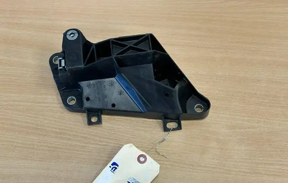 Chrysler Pacifica Radiator support slam panel bracket 68292238AC 68292238AA 68292238AB