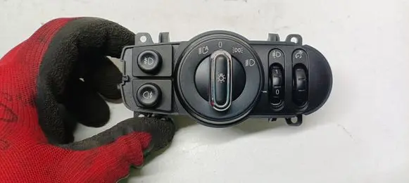 Mini One - Cooper F56 F55 Light switch 9301808