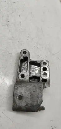Peugeot 508 RXH Engine mounting bracket 9677163980
