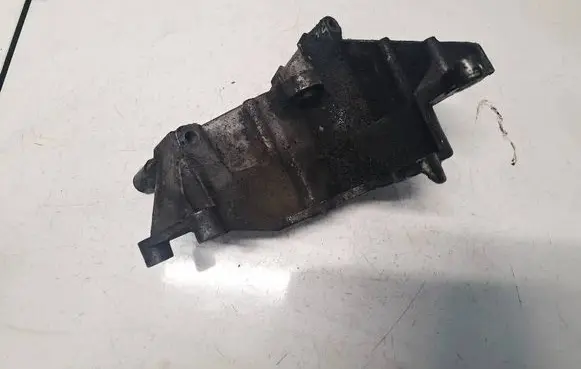Audi A6 S6 C4 4A Engine mounting bracket 054145523G