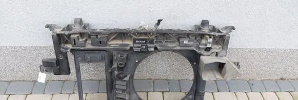 Peugeot 5008 Front piece kit 