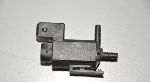 BMW X5 E53 Turbo solenoid valve 1742712
