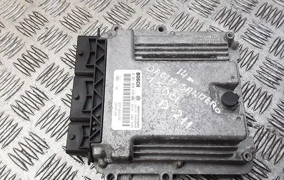 Renault Sandero II Engine control unit/module 237102213r 0281030439 237104128r