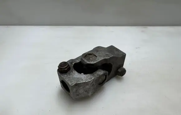 BMW 5 E34 Steering column universal joint WET21L94BMW