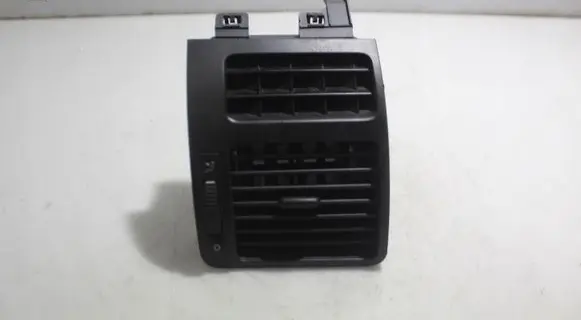 Volkswagen Touran I Dashboard side air vent grill/cover trim