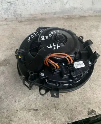 Seat Leon (5F) Heater blower motor/fan resistor 5q0907521