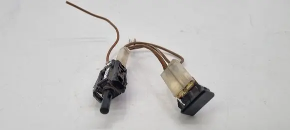 Sensor