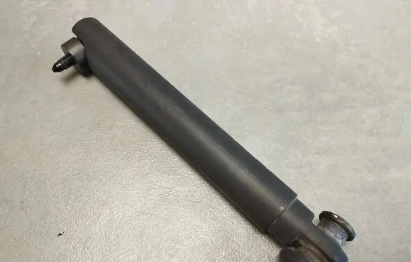 BMW X5 F15 Tailgate check strap stopper 7371765