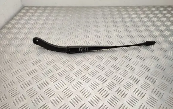Mercedes-Benz B W246 W242 Front wiper blade arm A2468200244 A2468200144 W000016715