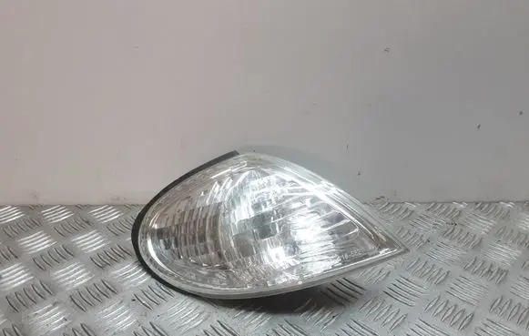 Nissan Almera N16 Front indicator light 185821B
