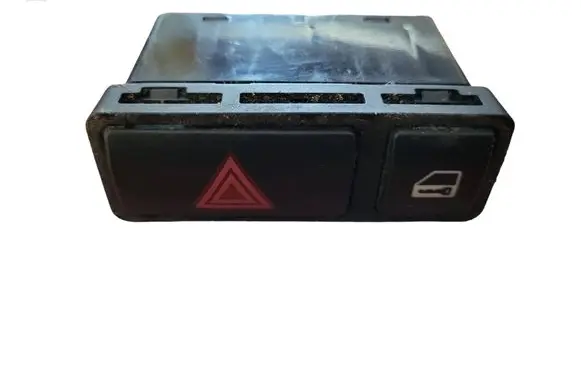 BMW 3 E46 Hazard light switch 6131-8368920