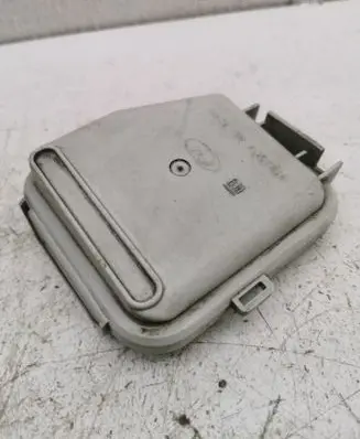 Opel Vectra C Headlight/headlamp dust cover 