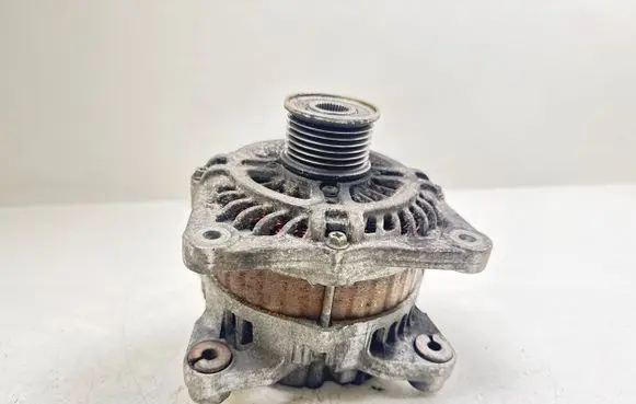 Nissan X-Trail T31 Generator/alternator 23100JG71A A3TJ2481 12V150A8522