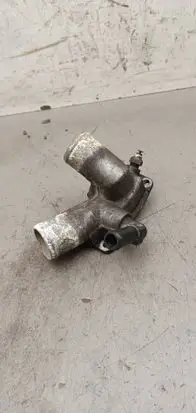 Opel Omega B2 Thermostat/thermostat housing 2503185