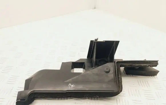 Renault Espace IV Intercooler air guide/duct channel 8200507742