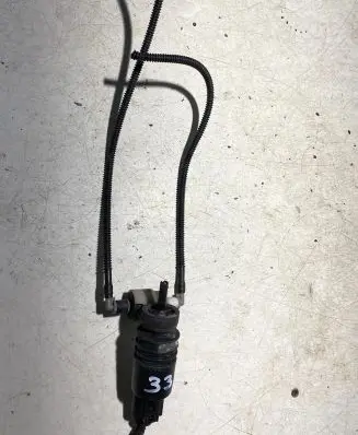 Opel Meriva B Windscreen/windshield washer pump 13250357 3240117