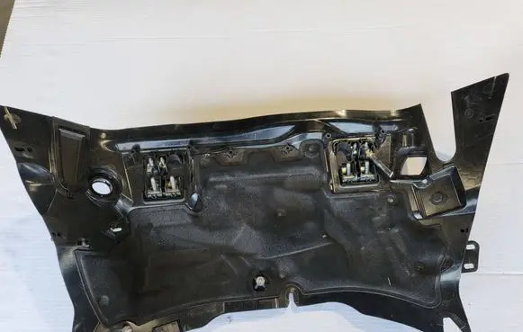 Mercedes-Benz E W213 Heat shield in engine bay A2536207600 A2135407799 A2055459100