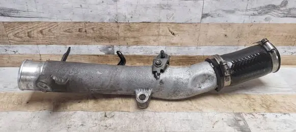Air intake hose/pipe