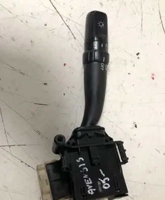 Toyota Avensis T250 Indicator stalk 173650