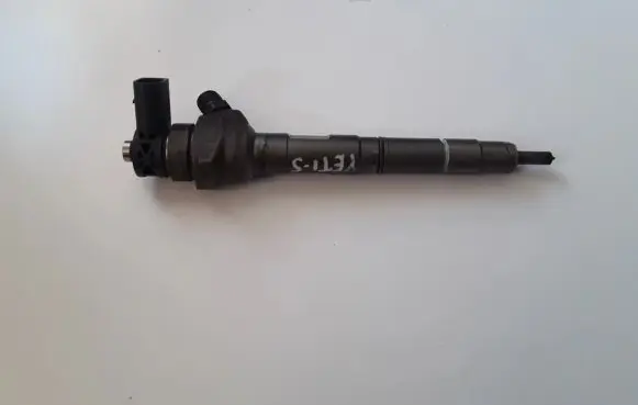 Skoda Yeti (5L) Fuel injector 03L130277J
