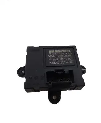 Volvo V70 Door control unit/module 10057280 10057889 1002299901