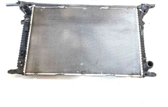 Audi Q5 SQ5 Coolant radiator 8K0121251AA 8K0805201