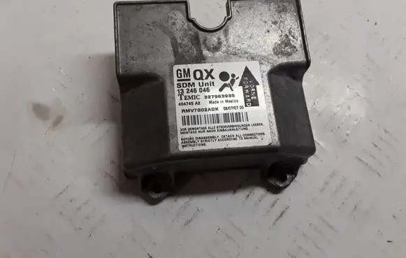 Opel Zafira B Airbag control unit/module 13246046 327963935404745AD