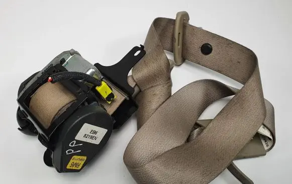 Renault Koleos I Front seatbelt 86884JY11B