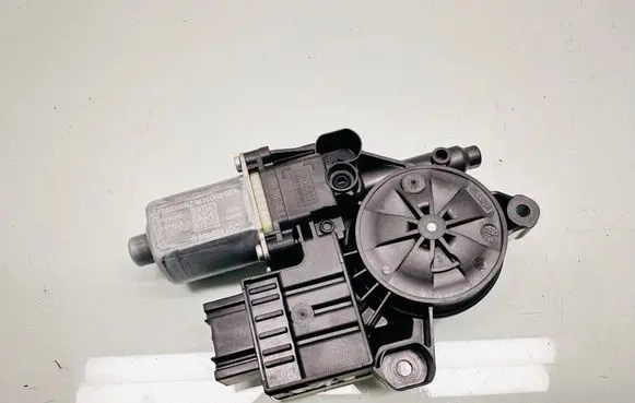 Seat Ibiza V (KJ) Front door window regulator motor 2Q1959405E 62100052102