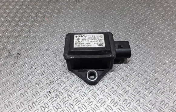 Volkswagen Phaeton ESP acceleration yaw rate sensor 8E0907637A
