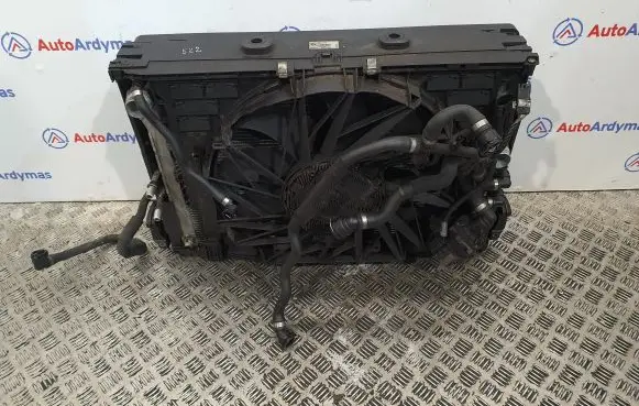 BMW 7 F01 F02 F03 F04 Radiator set 17117570094 17117576827 17117577117