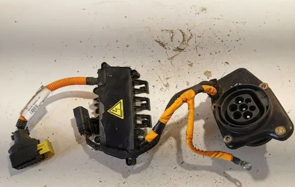 Volvo V60 Electric car charge socket 30659378 31343541 31346157