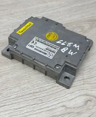 Mercedes-Benz E W211 Phone control unit/module A211870382680 A2118703826