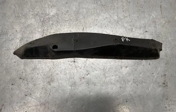 Mercedes-Benz C W204 Fender end trim A2048890125 BBP159001
